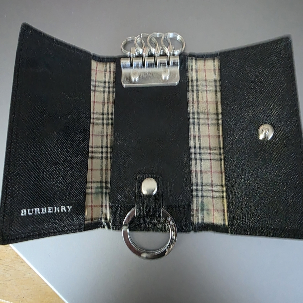 Burberry Black Key Holder